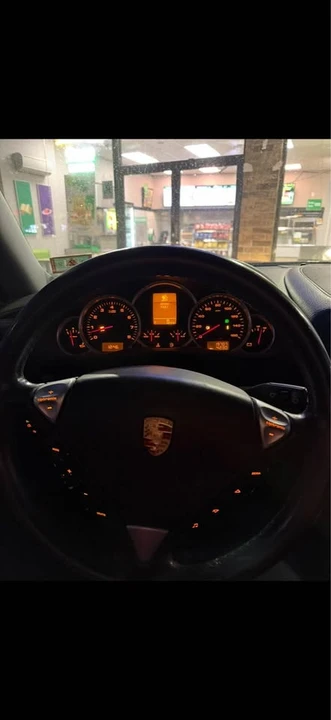 2005 Porsche 955/957 Cayenne - Image 10 of 20