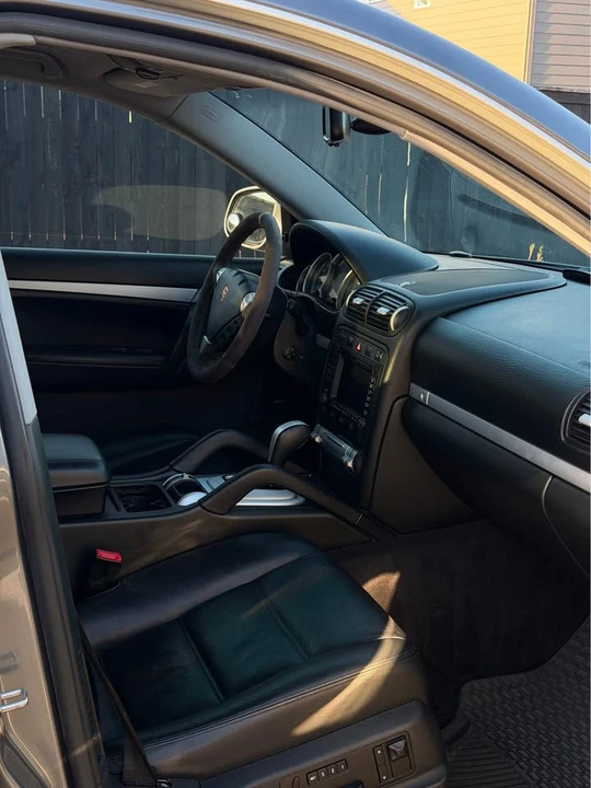 2005 Porsche 955/957 Cayenne S - Image 14 of 20