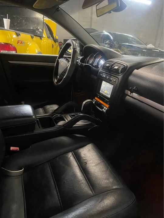 2005 Porsche 955/957 Cayenne S - Image 6 of 15