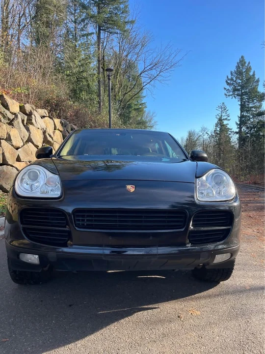 2005 Porsche 955/957 Cayenne S - Image 2 of 10