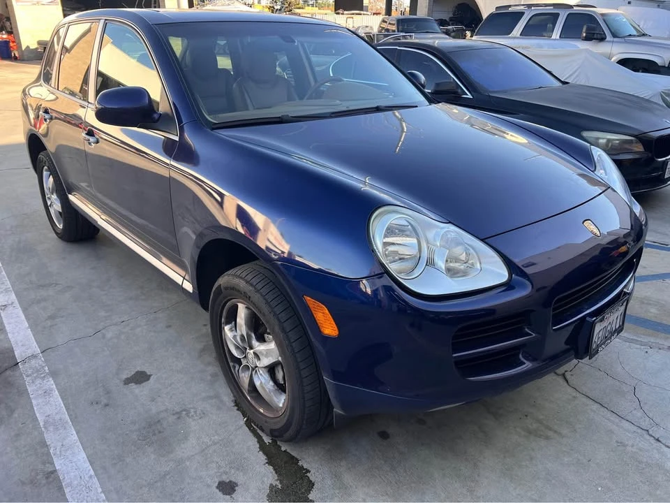 2005 Porsche 955/957 Cayenne S - Image 2 of 11