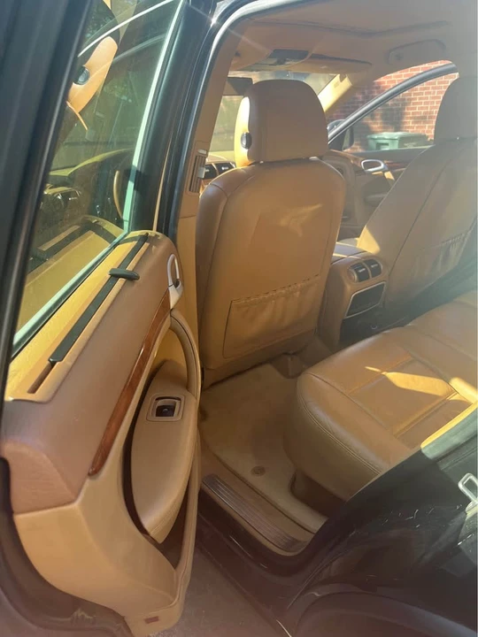 2005 Porsche 955/957 Cayenne S - Image 2 of 7