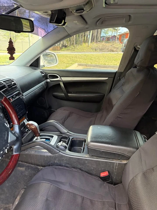 2005 Porsche 955/957 Cayenne S - Image 11 of 20