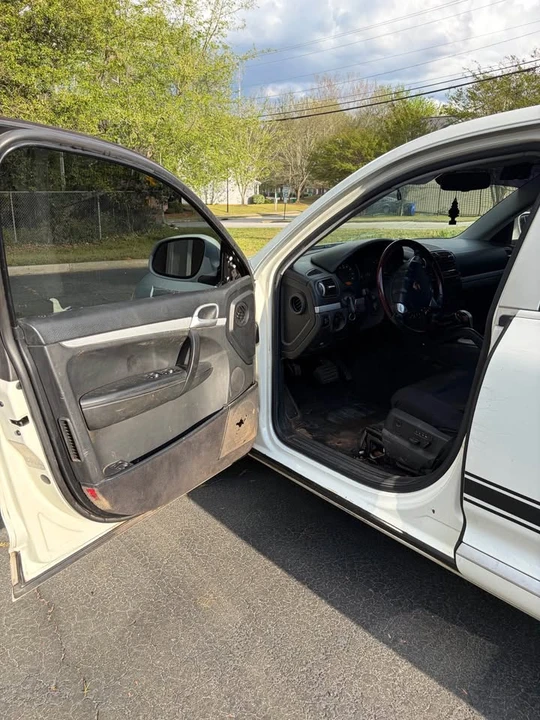 2005 Porsche 955/957 Cayenne S - Image 8 of 20