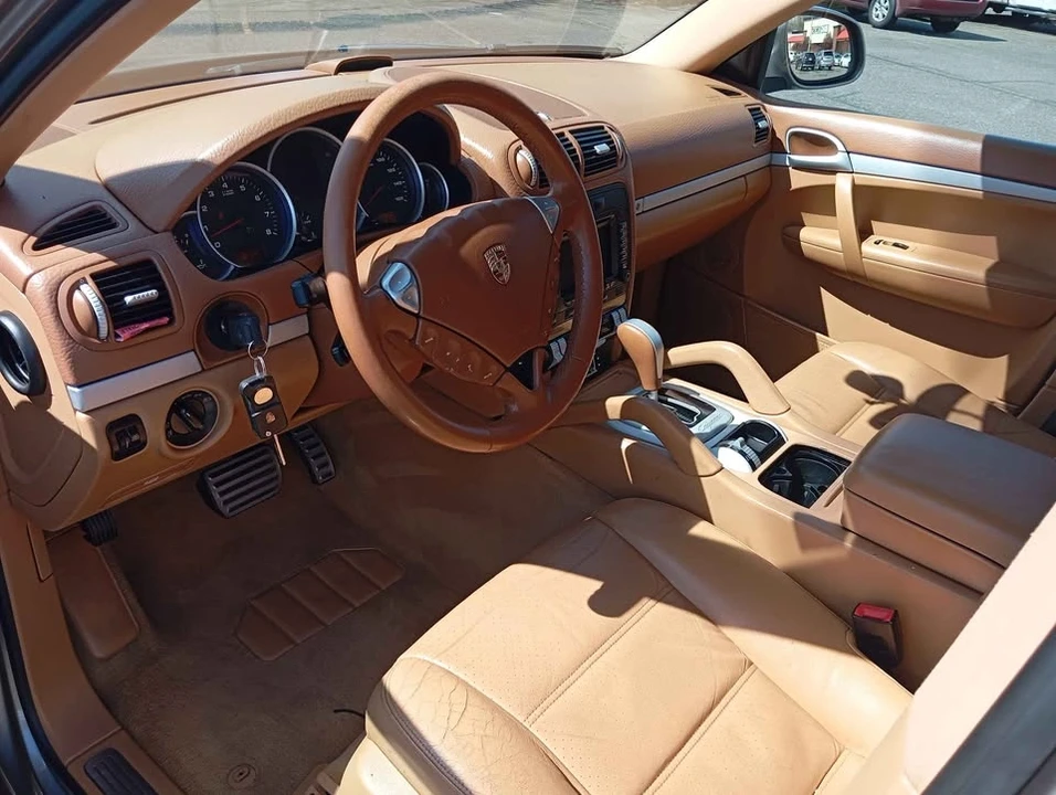 2005 Porsche 955/957 Cayenne S - Image 7 of 18