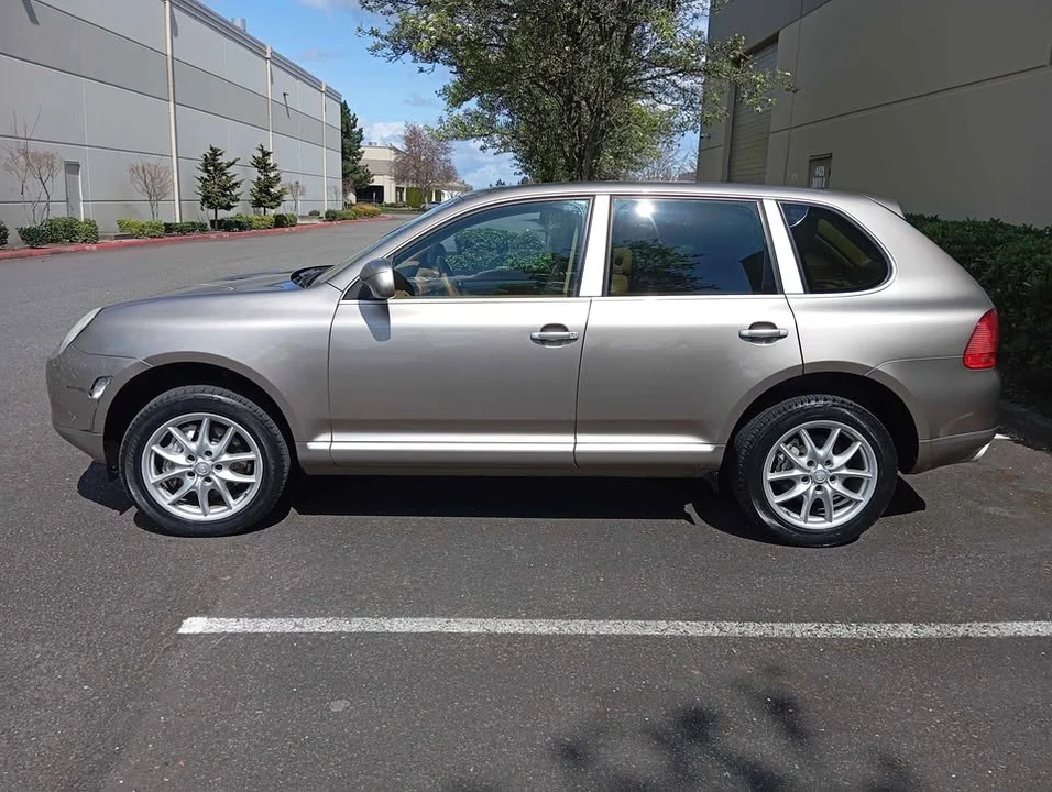 2005 Porsche 955/957 Cayenne S - Image 11 of 19