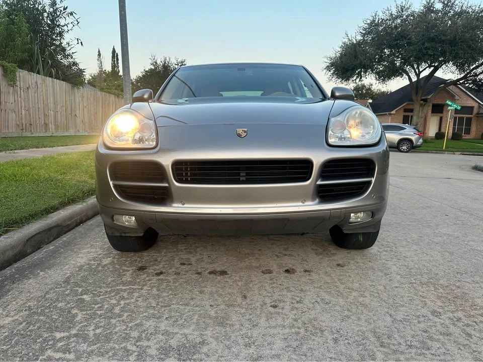 2005 Porsche 955/957 Cayenne - Image 2 of 17