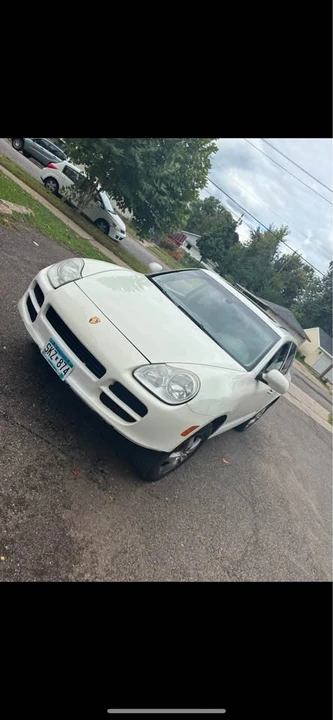 2005 Porsche 955/957 Cayenne - Image 2 of 4