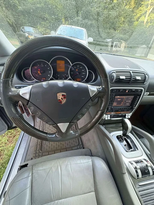 2005 Porsche 955/957 Cayenne - Image 4 of 5