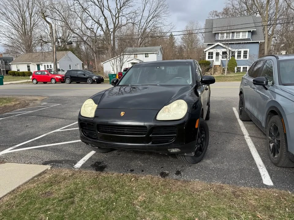 2005 Porsche 955/957 Cayenne - Image 2 of 11
