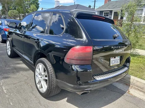 2005 Porsche Cayenne