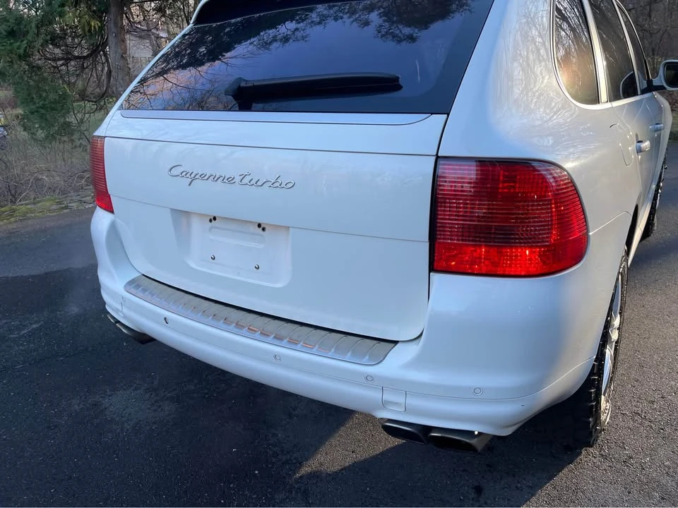 2005 Porsche 955/957 Cayenne Turbo - Image 10 of 16