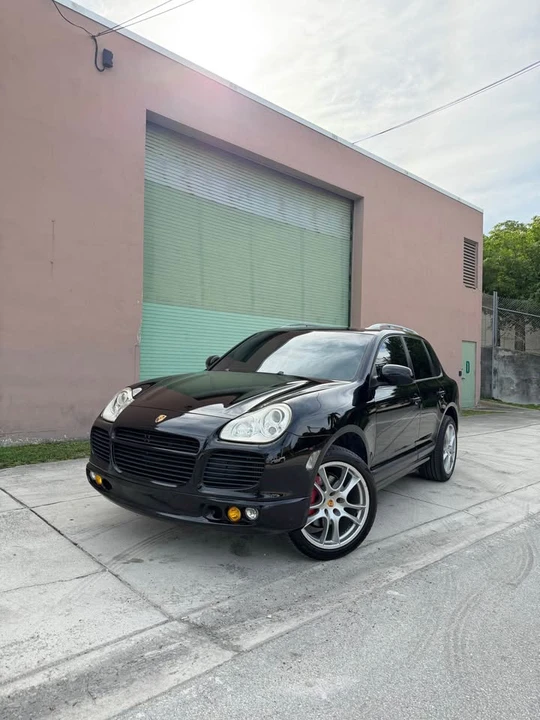 2005 Porsche 955/957 Cayenne Turbo - Image 9 of 21