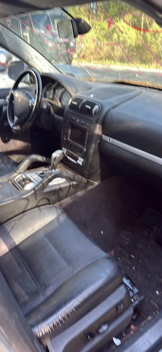 2005 Porsche 955/957 Cayenne S - Image 5 of 5