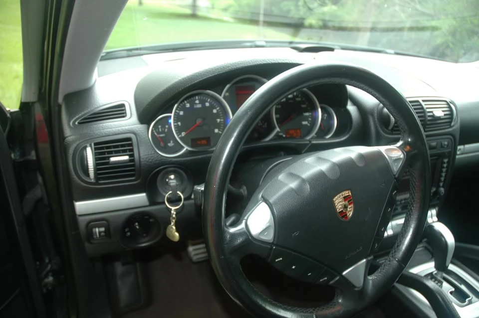 2005 Porsche 955/957 Cayenne S - Image 17 of 17