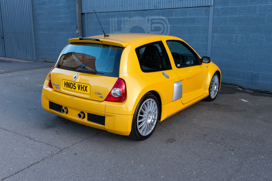2005 Renault Clio 2nd Gen - Image 17 of 31