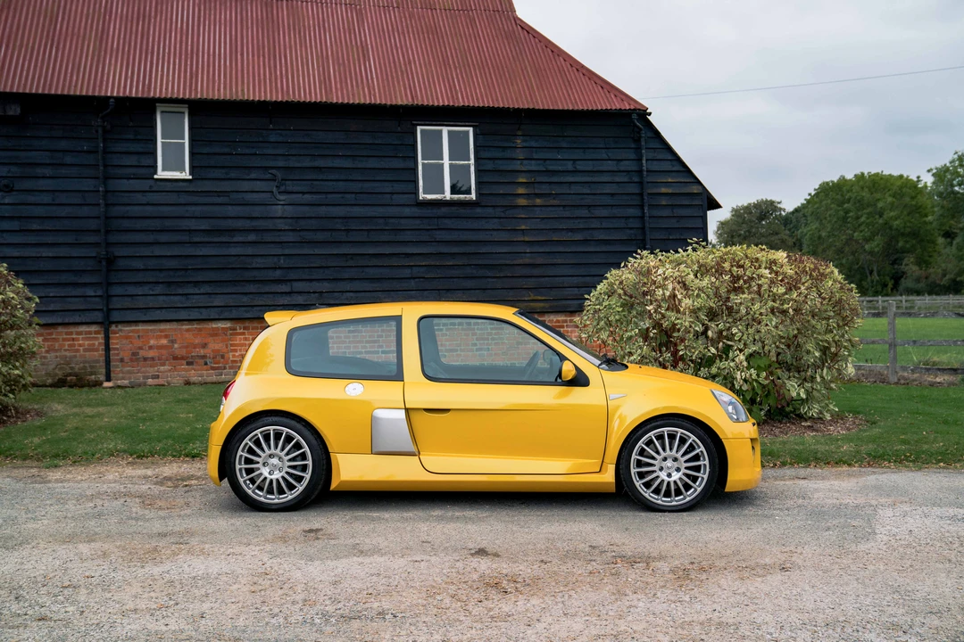 2005 Renault Clio 2nd Gen - Image 10 of 31