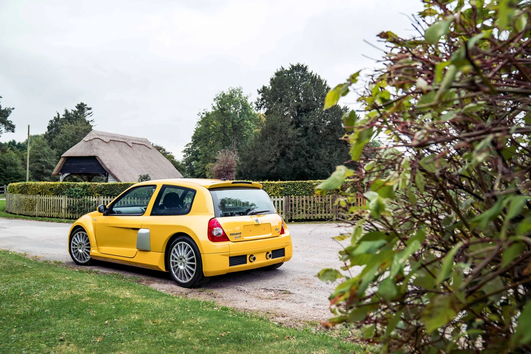 2005 Renault Clio 2nd Gen - Image 14 of 31