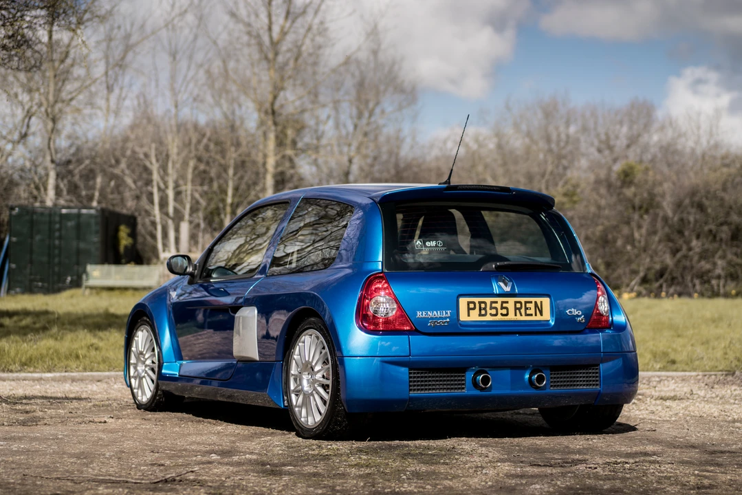2005 Renault Clio 2nd Gen - Image 12 of 31