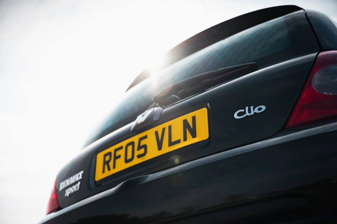 2005 Renault Clio 2nd Gen - Image 13 of 31