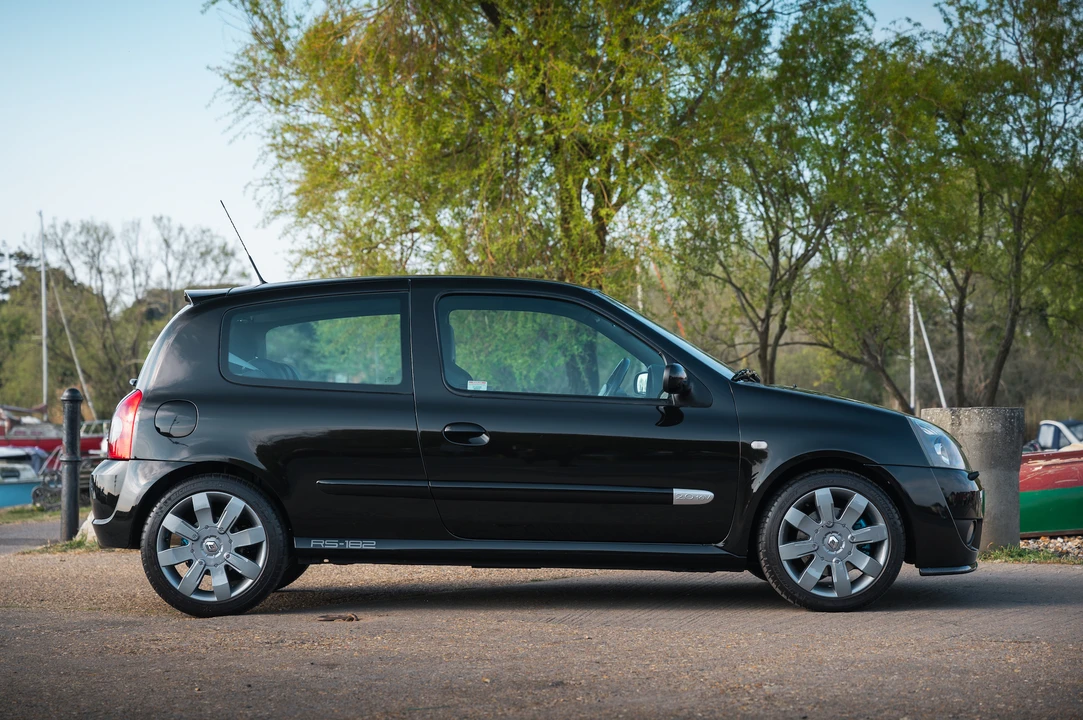 2005 Renault Clio 2nd Gen - Image 7 of 31