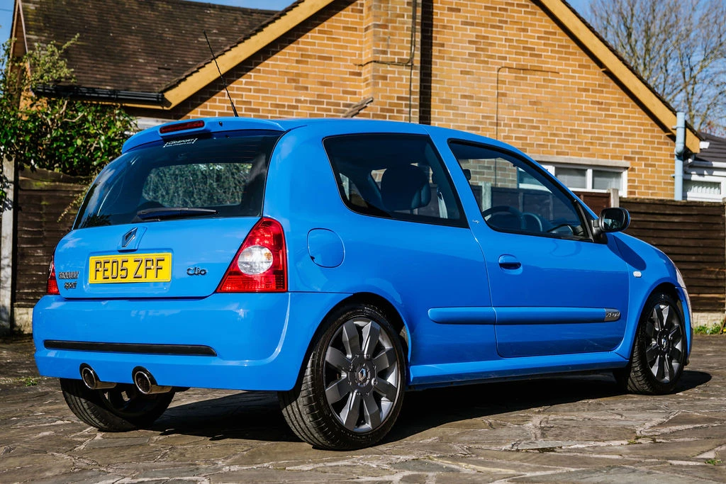2005 Renault Clio 2nd Gen - Image 13 of 31