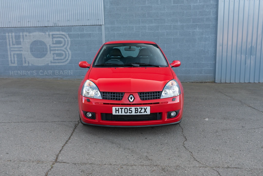2005 Renault Clio 2nd Gen - Image 9 of 31