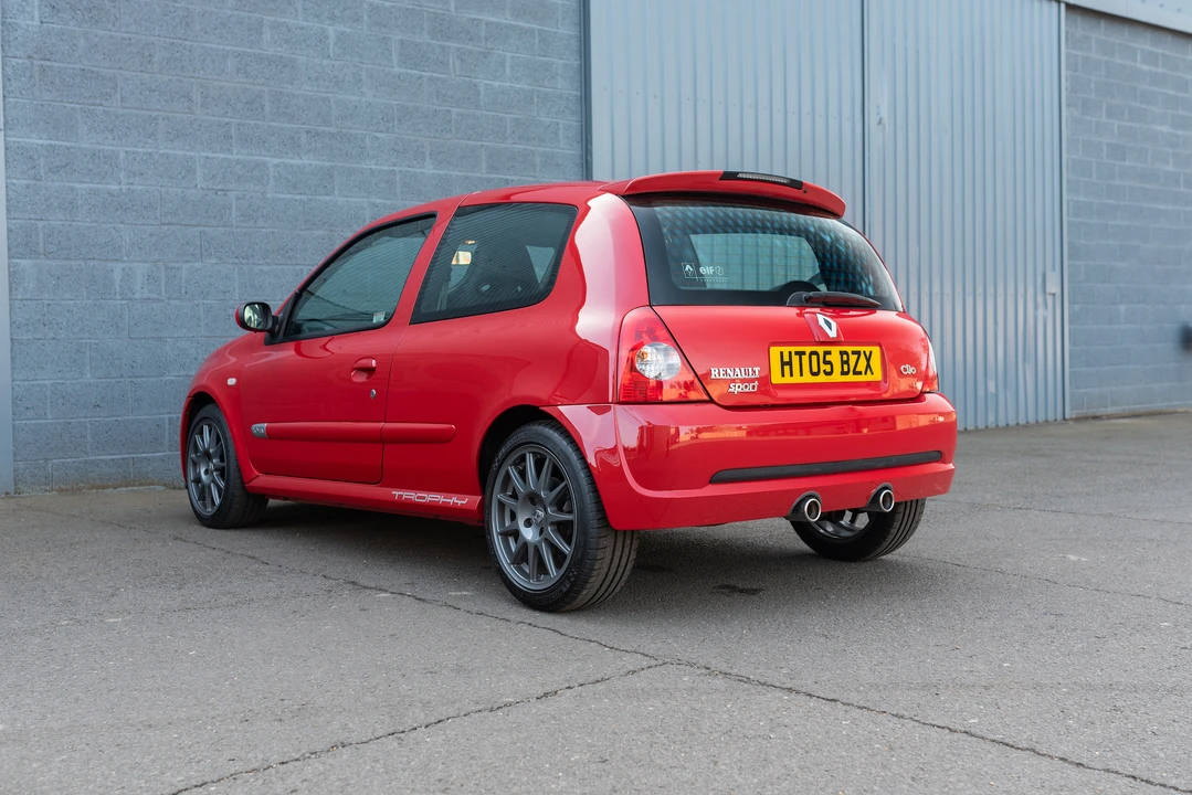 2005 Renault Clio 2nd Gen - Image 11 of 31