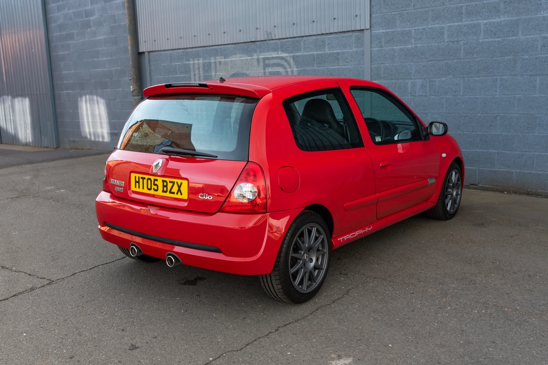 2005 Renault Clio 2nd Gen - Image 14 of 31