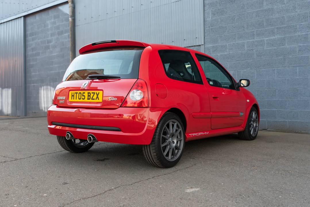 2005 Renault Clio 2nd Gen - Image 15 of 31