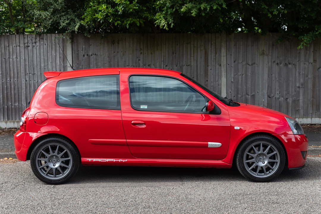 2005 Renault Clio 2nd Gen - Image 13 of 31