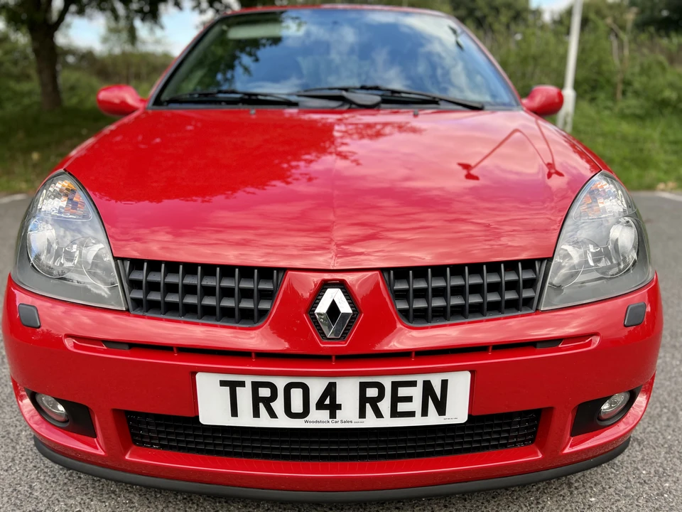 2005 Renault Clio 2nd Gen - Image 12 of 31