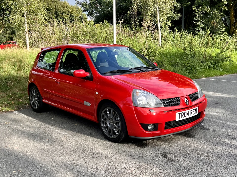2005 Renault Clio 2nd Gen - Image 2 of 31