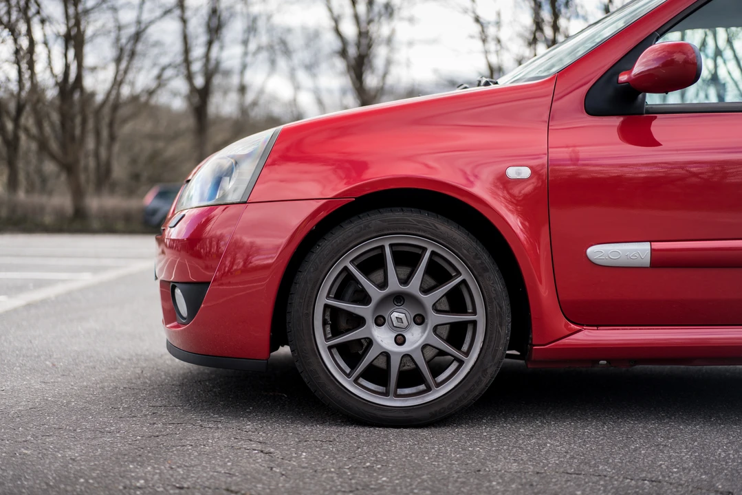2005 Renault Clio 2nd Gen - Image 24 of 31
