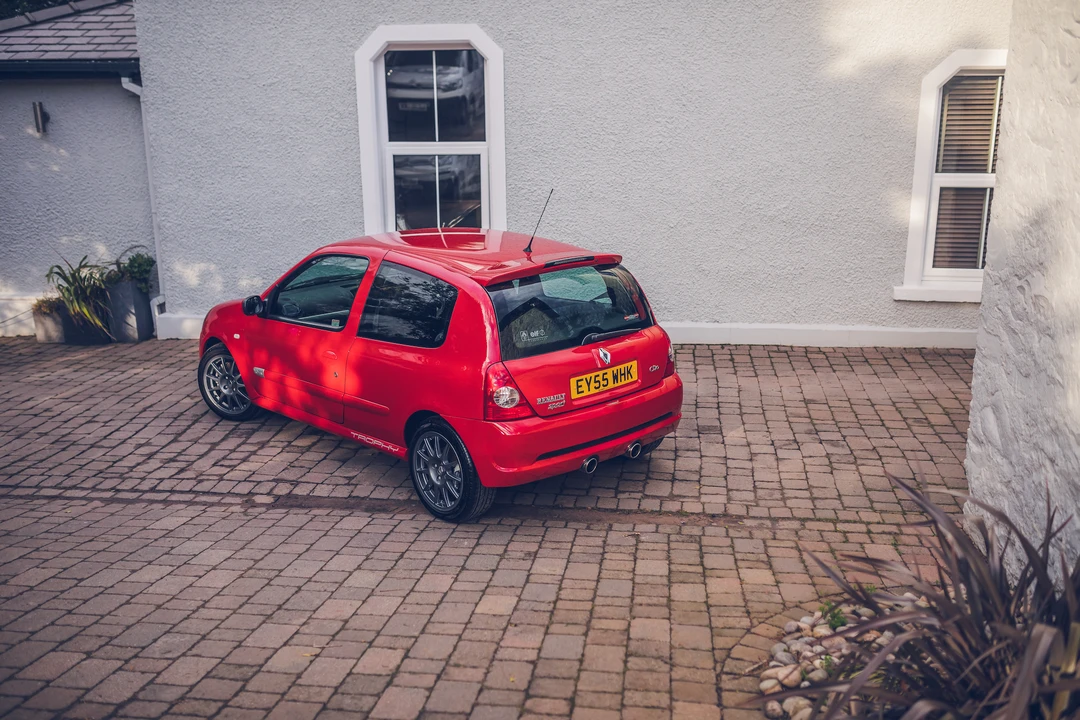 2005 Renault Clio 2nd Gen - Image 14 of 31