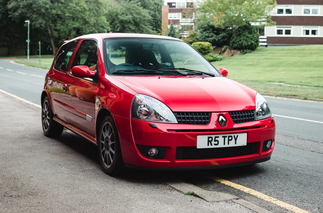 2005 Renault Clio 2nd Gen - Image 2 of 31