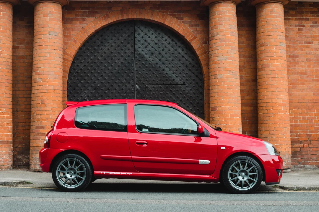 2005 Renault Clio 2nd Gen - Image 14 of 31