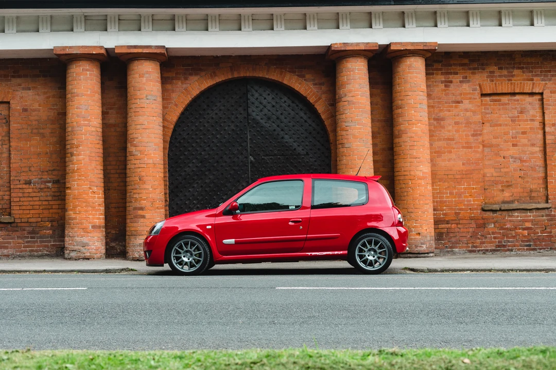 2005 Renault Clio 2nd Gen - Image 8 of 31