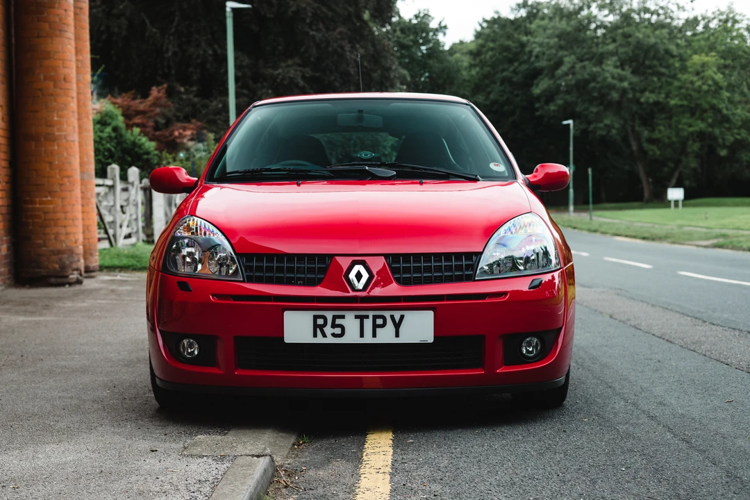 2005 Renault Clio 2nd Gen - Image 9 of 31