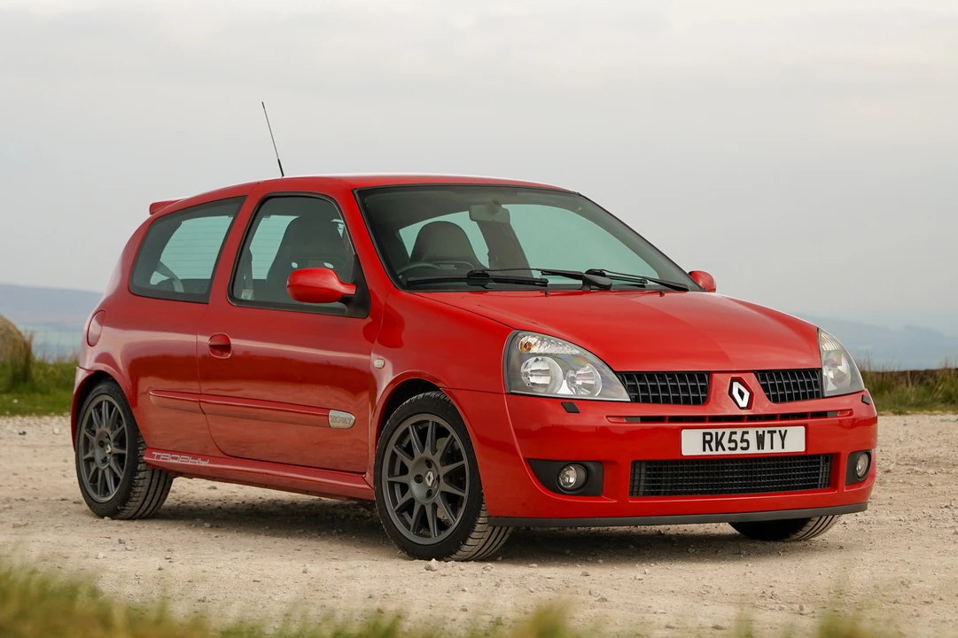 2005 Renault Clio 2nd Gen - Image 2 of 31