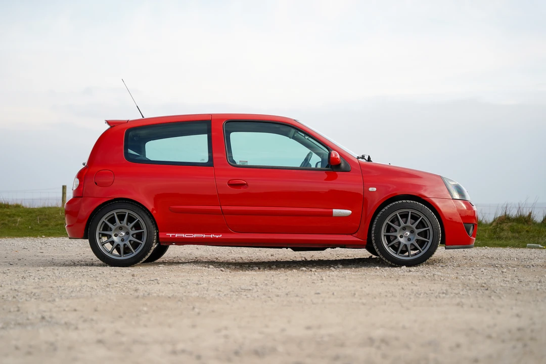 2005 Renault Clio 2nd Gen - Image 13 of 31