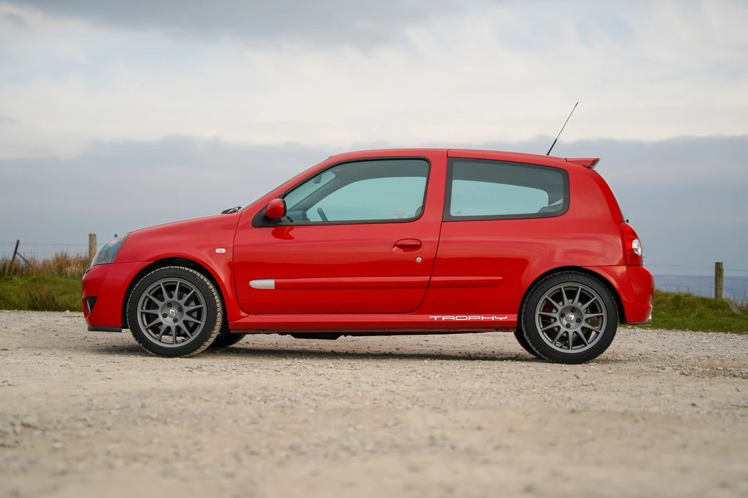 2005 Renault Clio 2nd Gen - Image 9 of 31