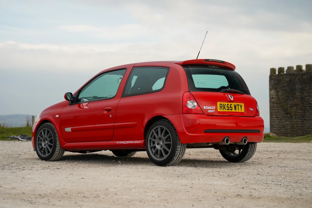 2005 Renault Clio 2nd Gen - Image 16 of 31