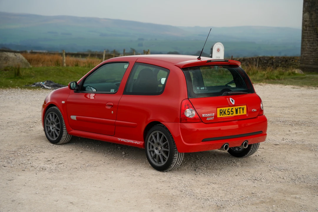 2005 Renault Clio 2nd Gen - Image 8 of 31