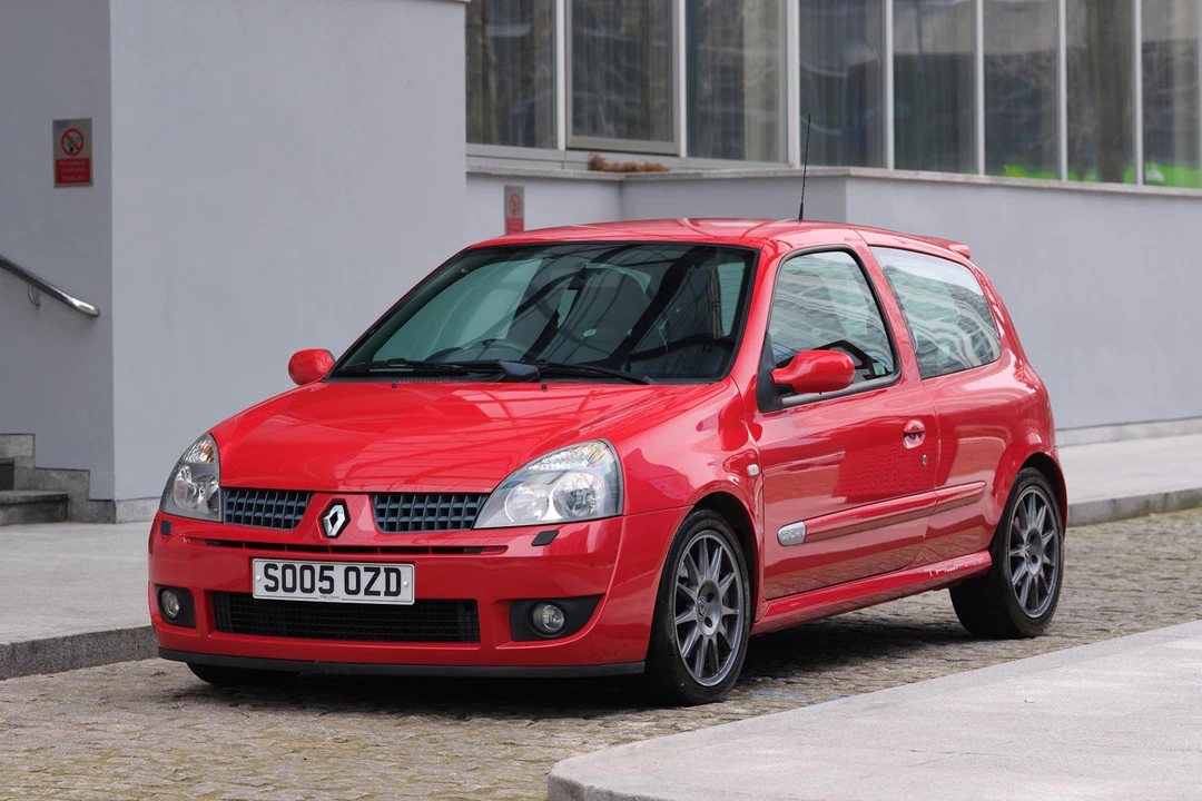 2005 Renault Clio 2nd Gen - Image 2 of 31