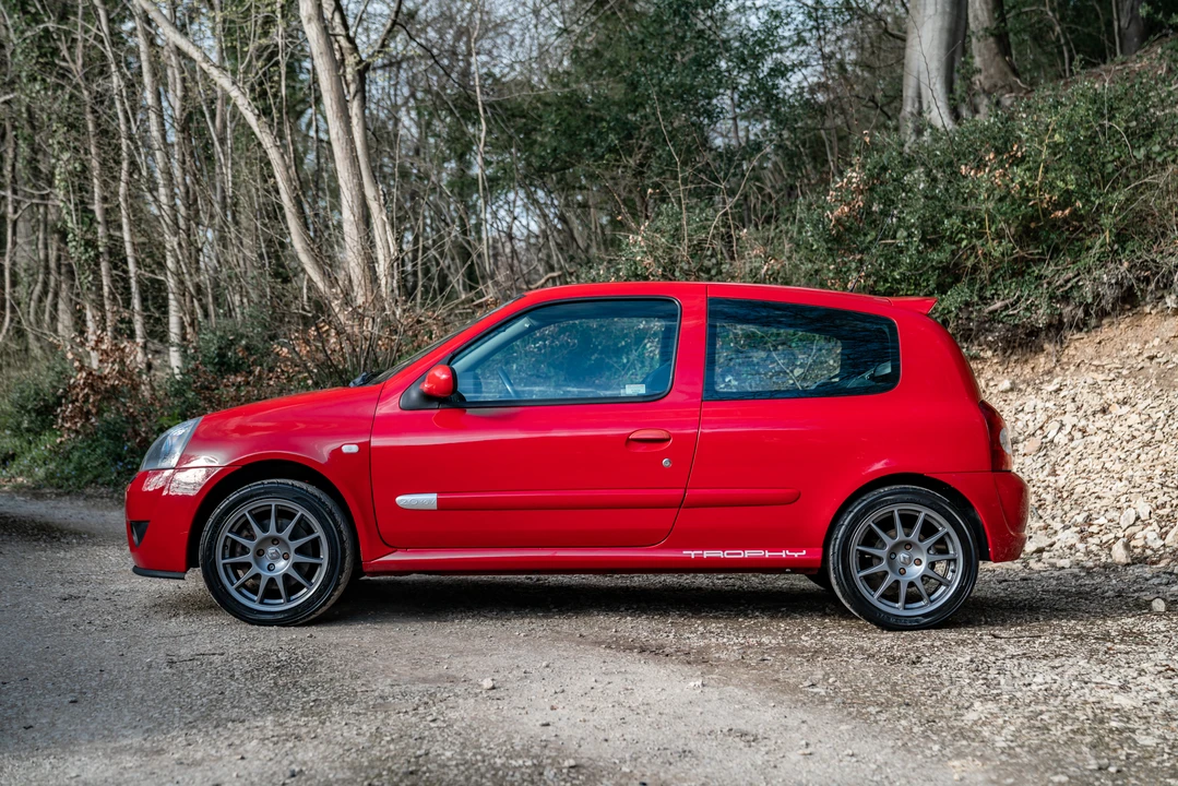 2005 Renault Clio 2nd Gen - Image 13 of 31
