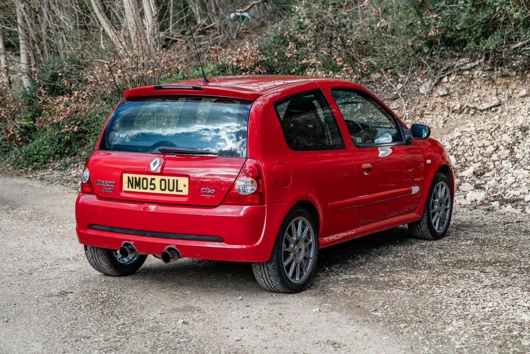 2005 Renault Clio 2nd Gen - Image 8 of 31