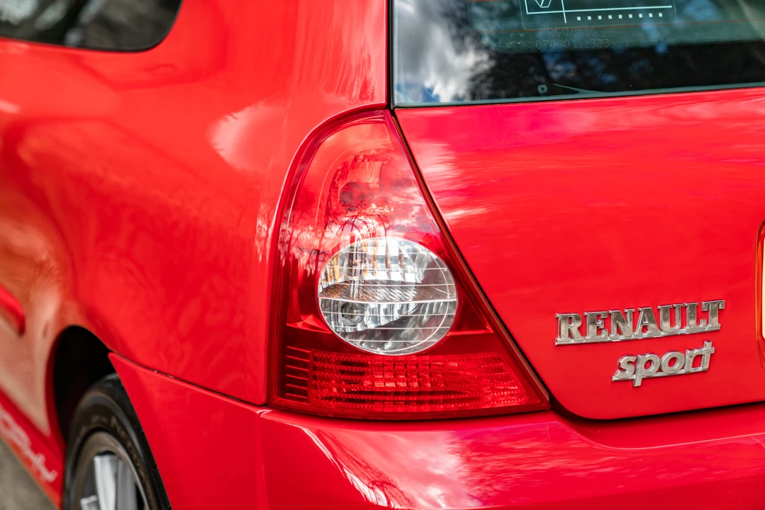 2005 Renault Clio 2nd Gen - Image 29 of 31