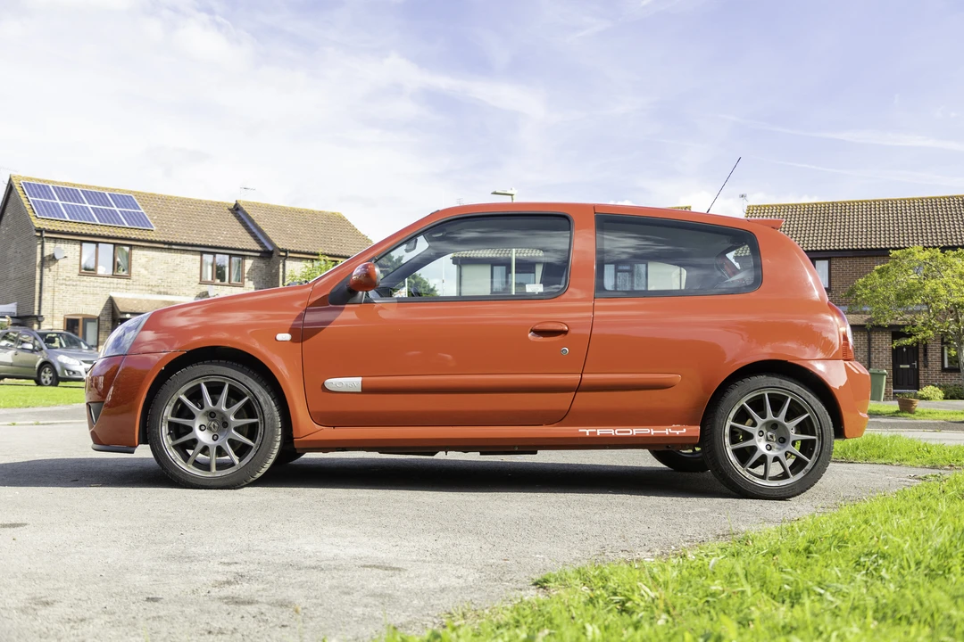 2005 Renault Clio 2nd Gen - Image 13 of 31