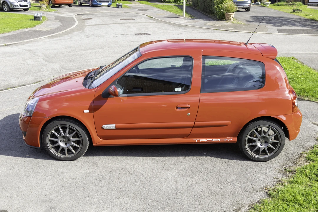 2005 Renault Clio 2nd Gen - Image 14 of 31